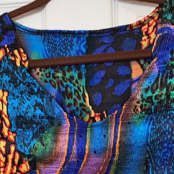 Amazon Essentials blouse - Picture 3 of 3